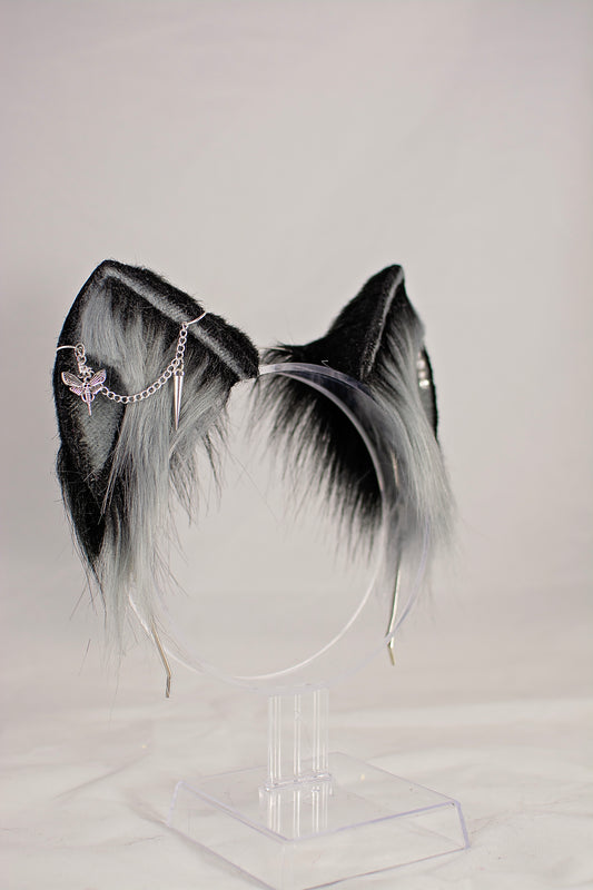 Kat Grey/Black Ear